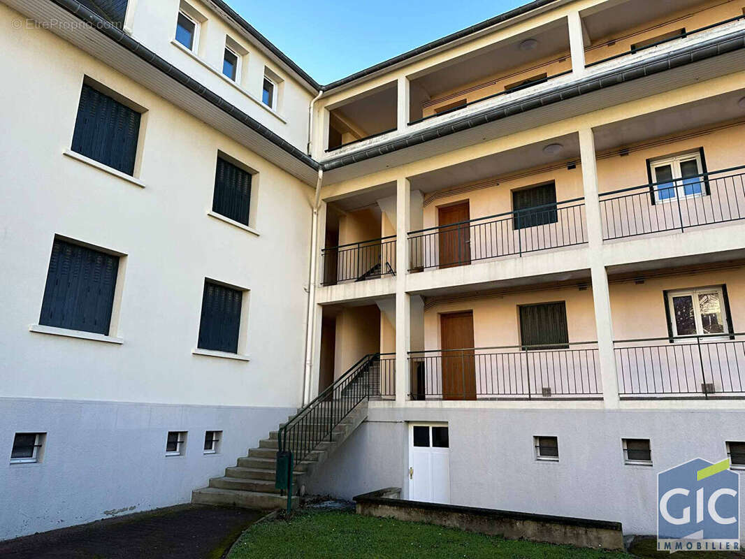 Appartement à MONDEVILLE