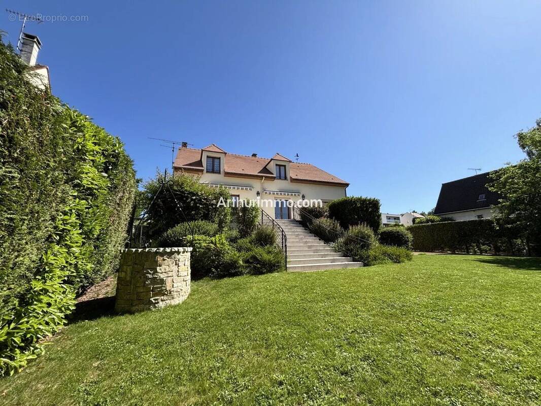 Maison à SANTENY