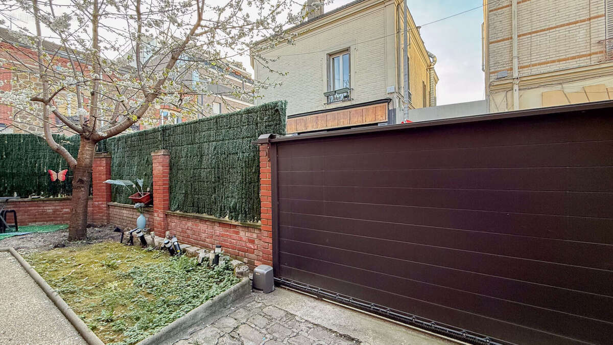 Maison à NOISY-LE-SEC