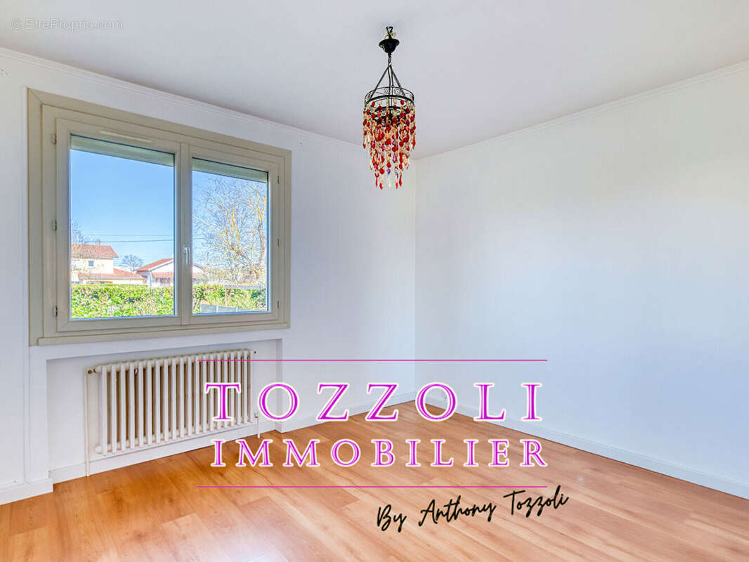 Maison à LA VERPILLIERE
