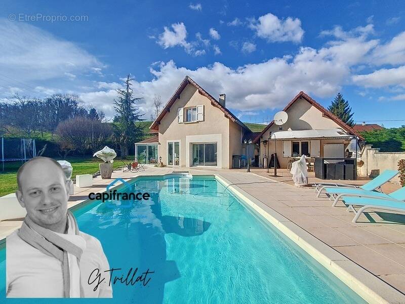 Maison à LES ABRETS