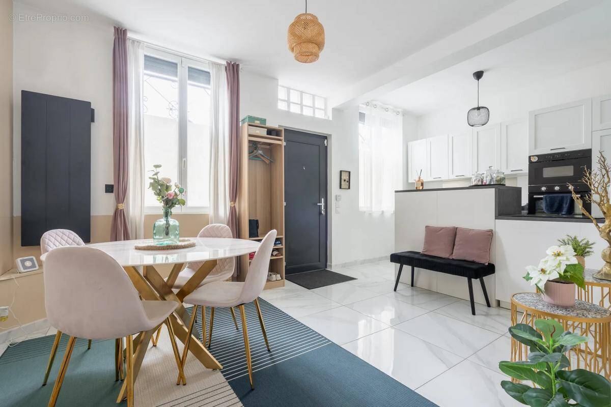 Appartement à AULNAY-SOUS-BOIS