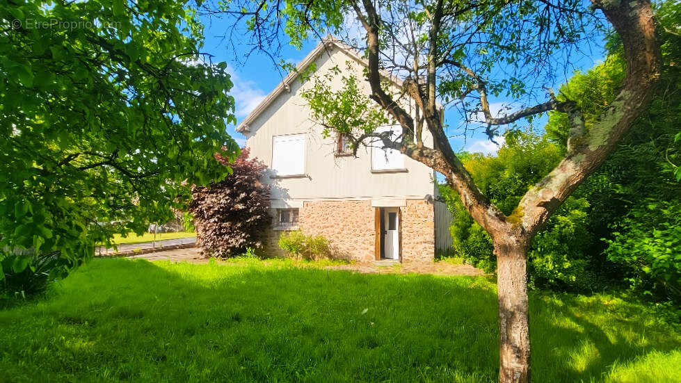 Maison à VAIRES-SUR-MARNE