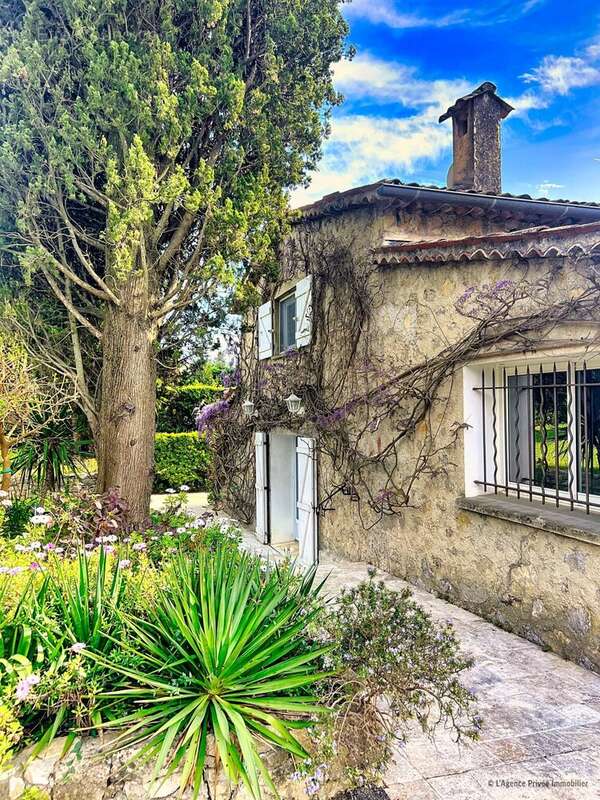 Maison à MOUGINS