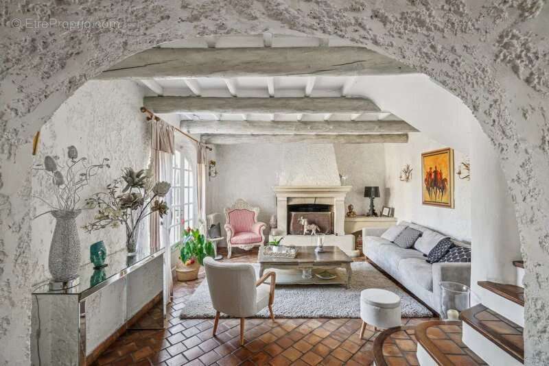 Maison à MONTEUX
