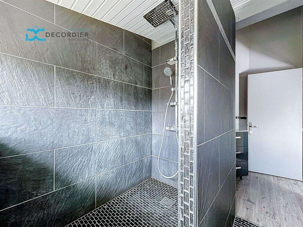 Appartement à THONON-LES-BAINS