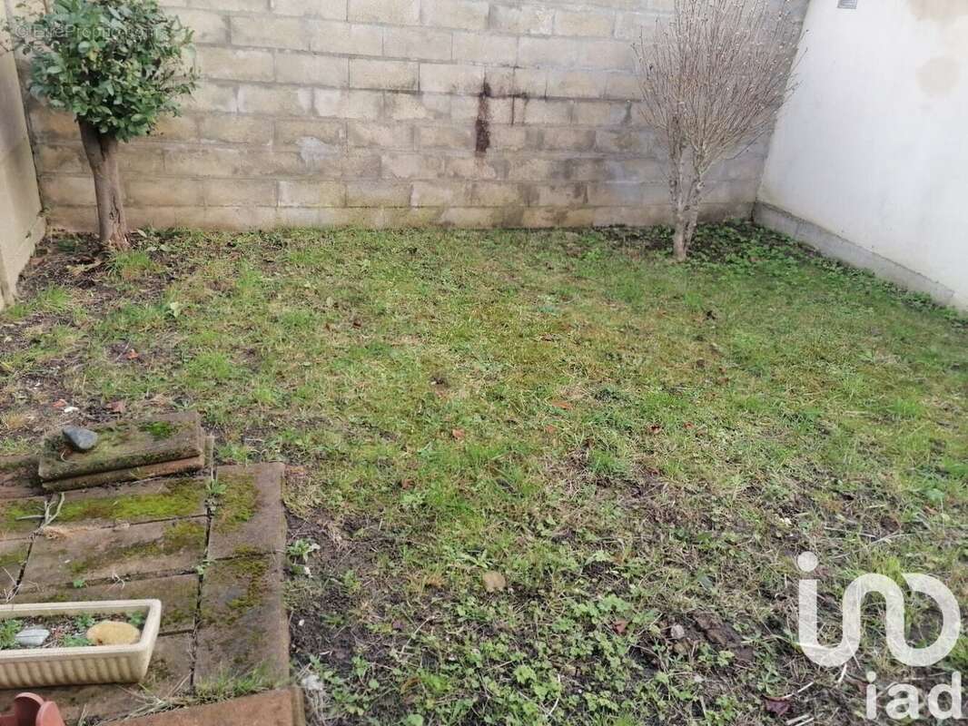 Photo 3 - Maison à VILLETANEUSE