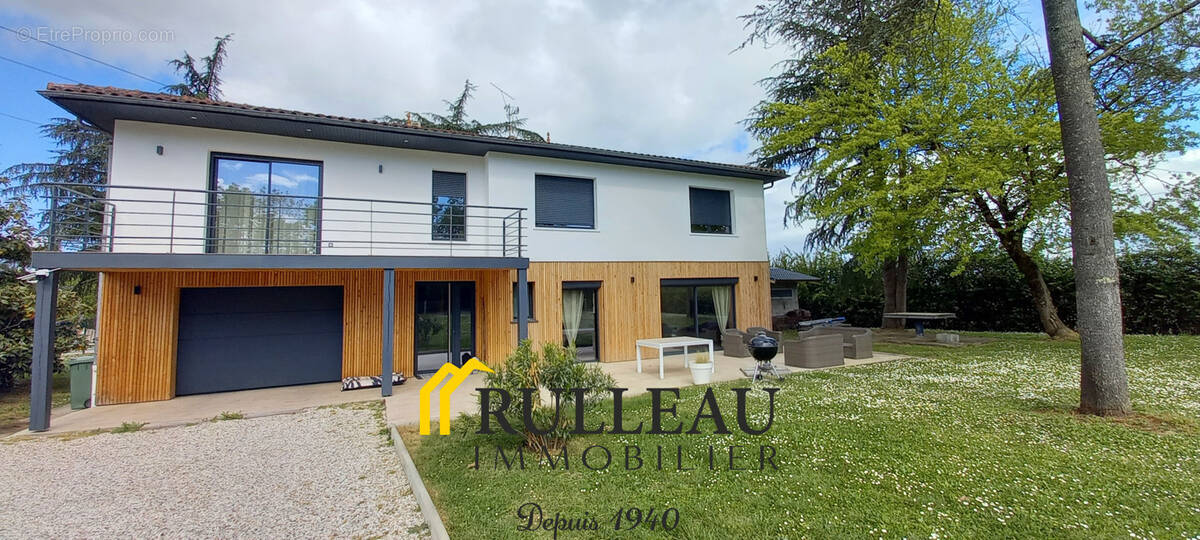 Maison à SAINTE-EULALIE