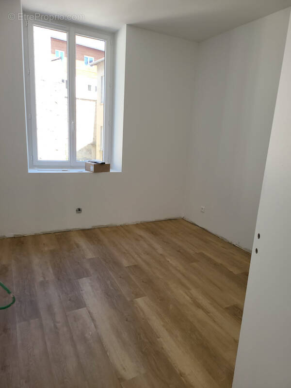 Appartement à BEAUREPAIRE