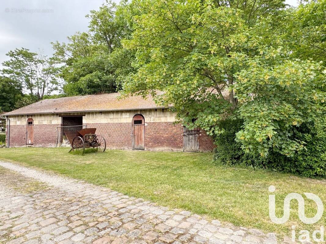 Photo 1 - Maison à COMPIEGNE