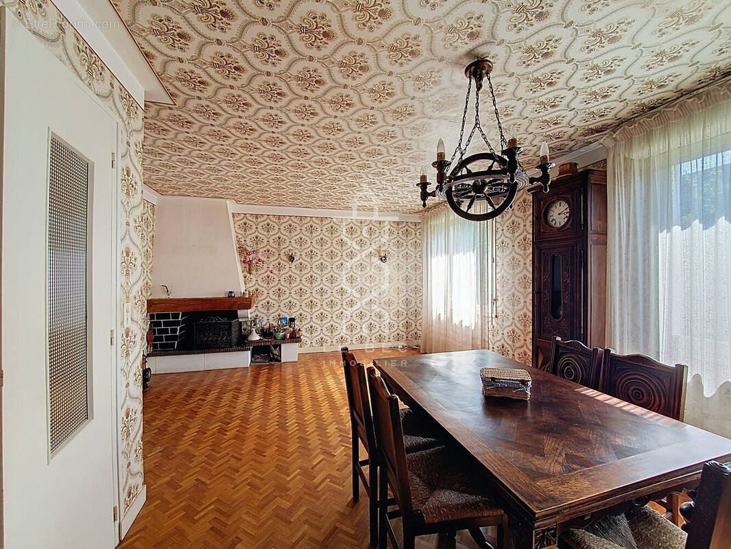 Maison à LANESTER