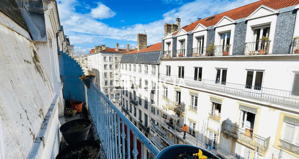Appartement à LYON-6E