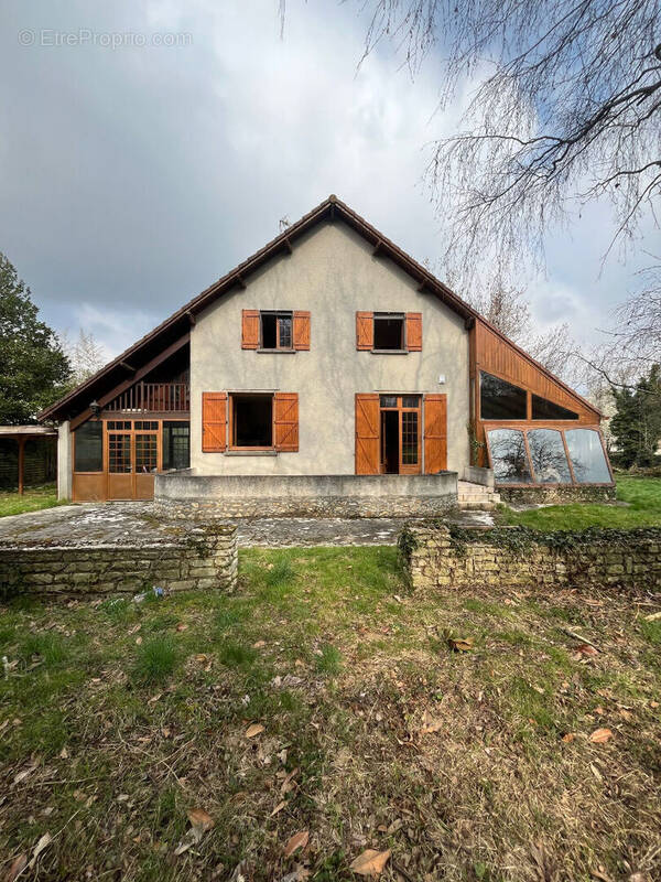 Maison à BOURAY-SUR-JUINE