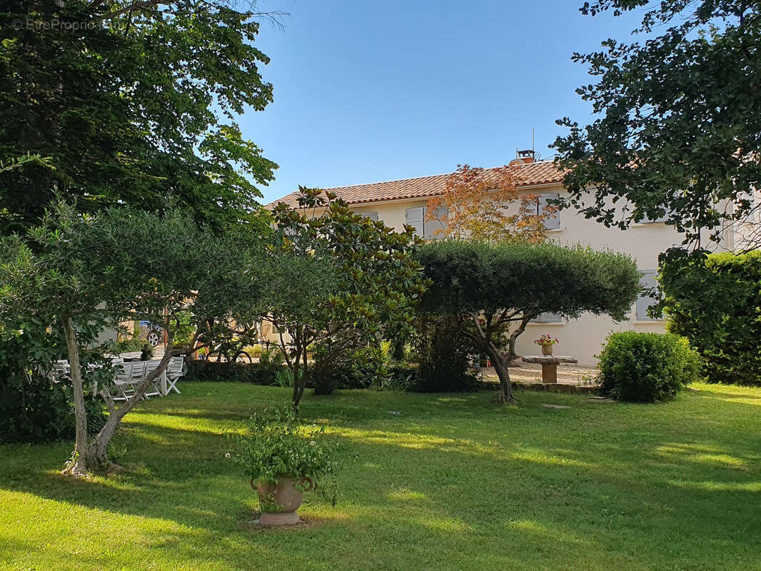 Maison à CHATEAUNEUF-DU-PAPE