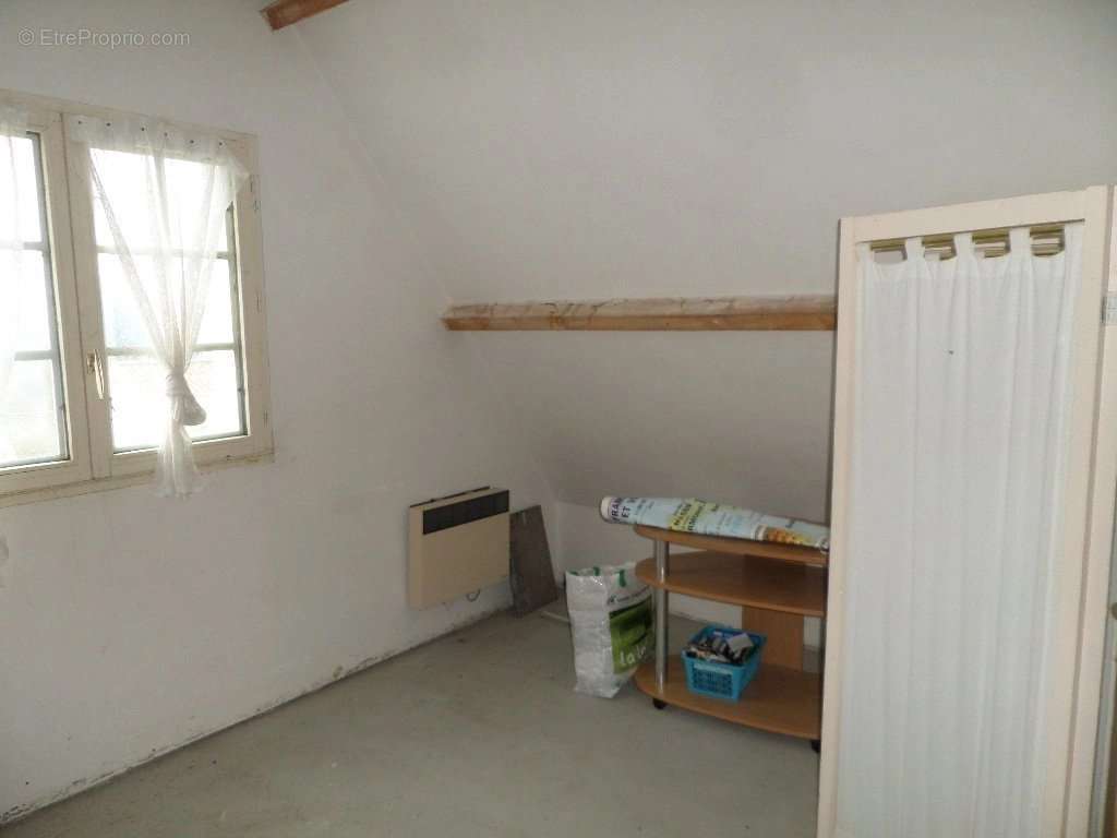 Maison à LATHUS-SAINT-REMY