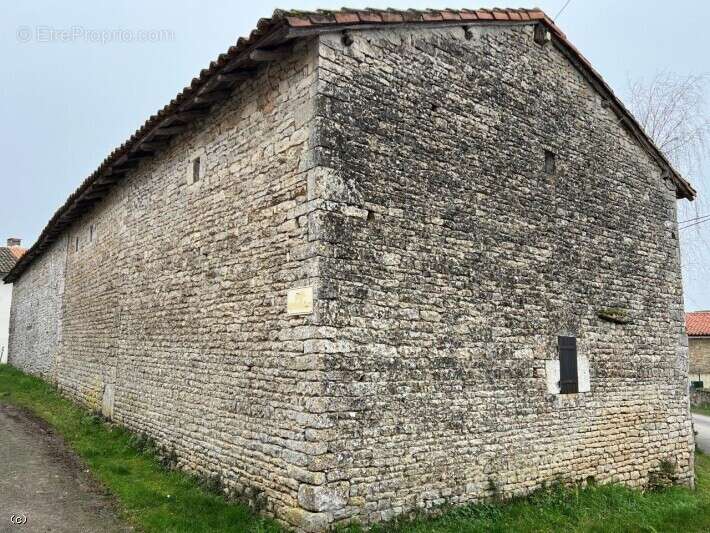 Maison à CIVRAY