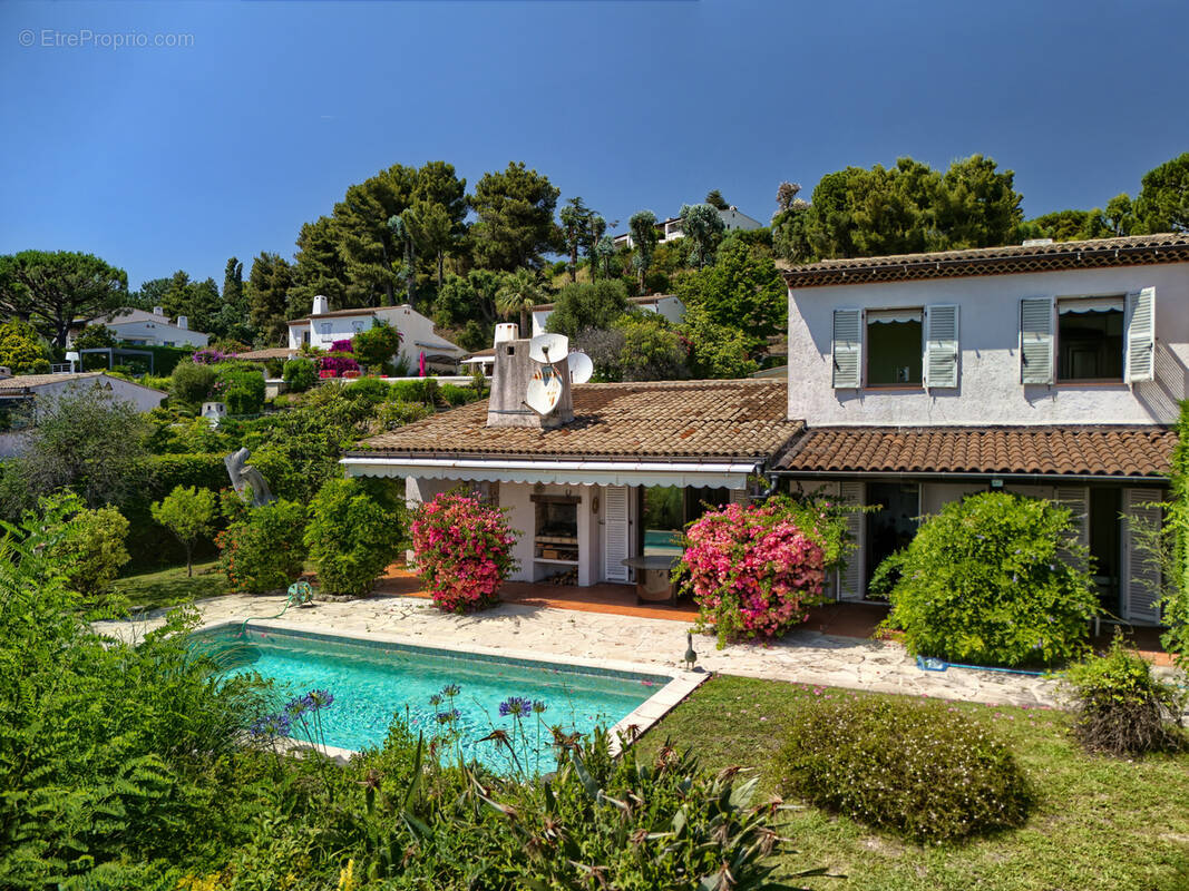 Maison à VILLENEUVE-LOUBET