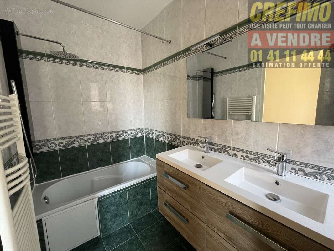 Appartement à ASNIERES-SUR-SEINE