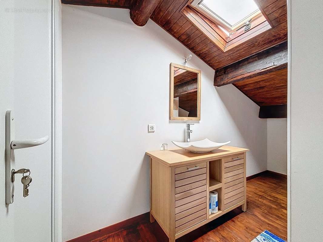 Maison à QUARANTE