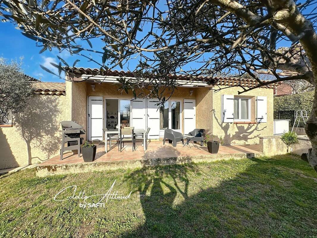 Photo 1 - Maison à MEYREUIL