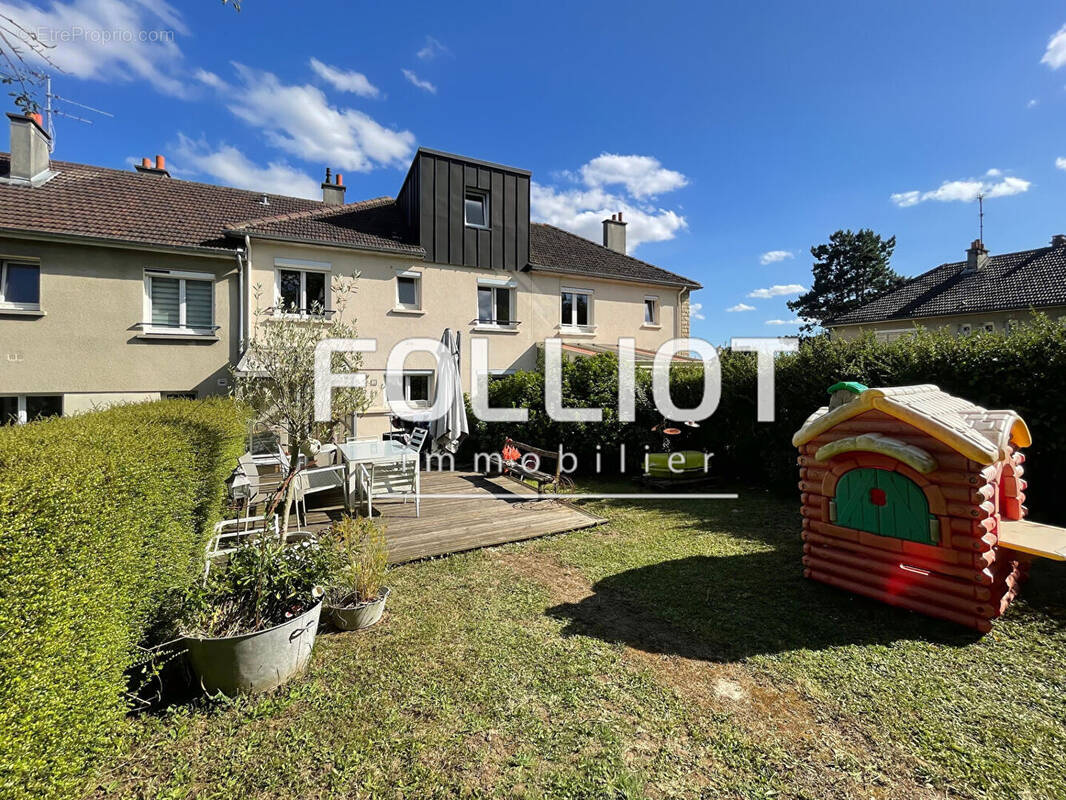 Maison à BRETTEVILLE-SUR-ODON