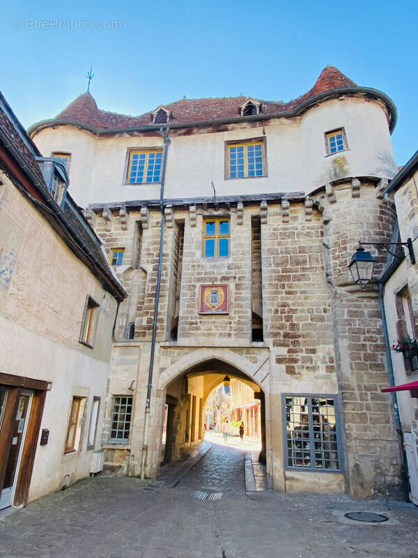 Appartement à SEMUR-EN-AUXOIS