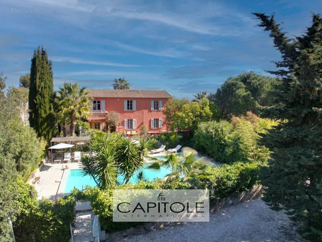 Maison à ANTIBES
