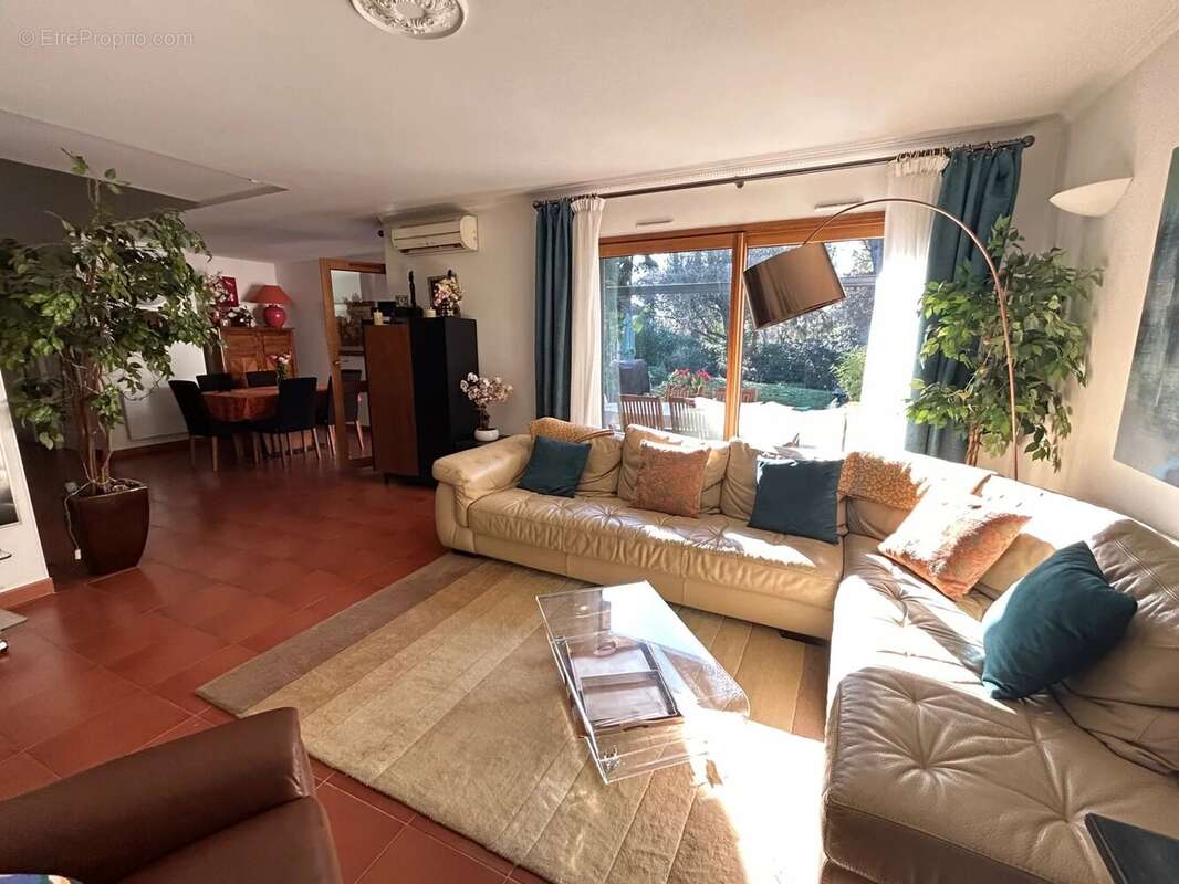 Maison à BIOT