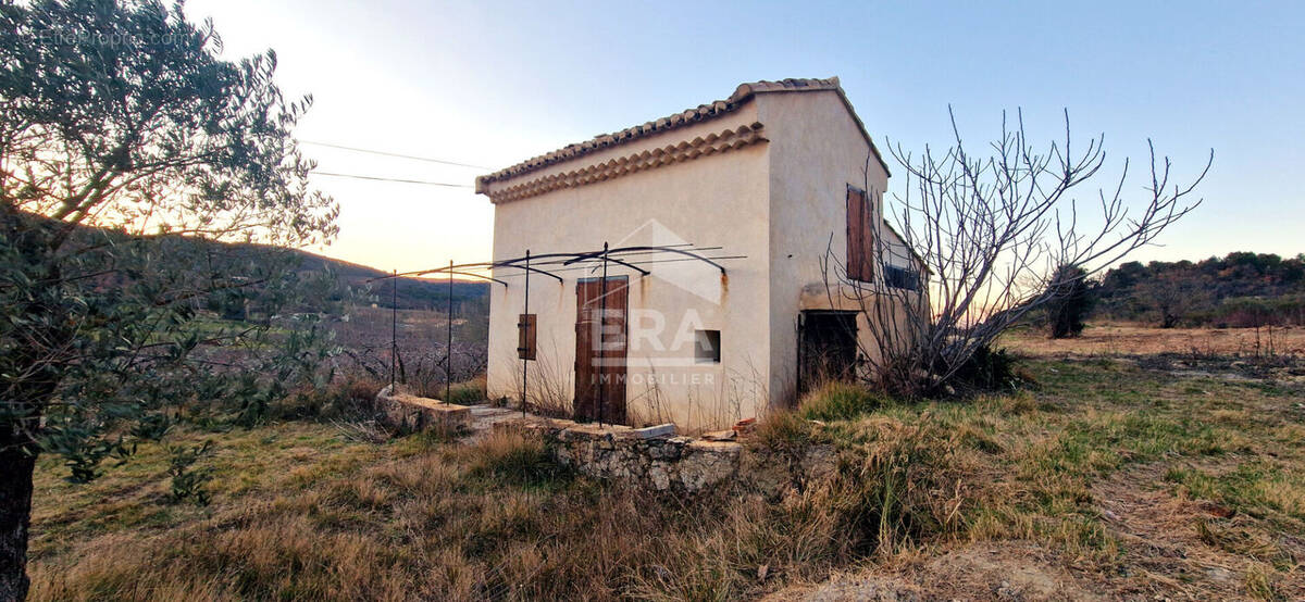 Maison à MALAUCENE