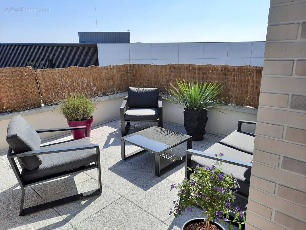 Appartement à BUSSY-SAINT-GEORGES