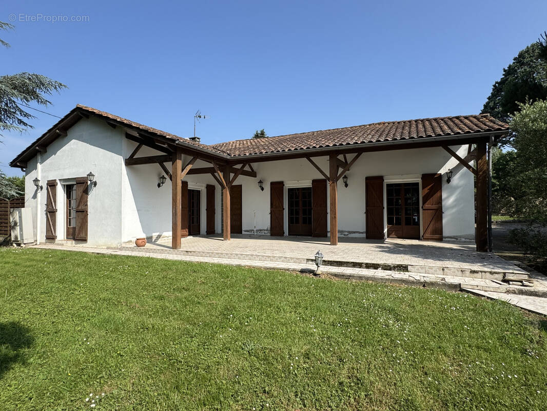 Maison à CASTELJALOUX