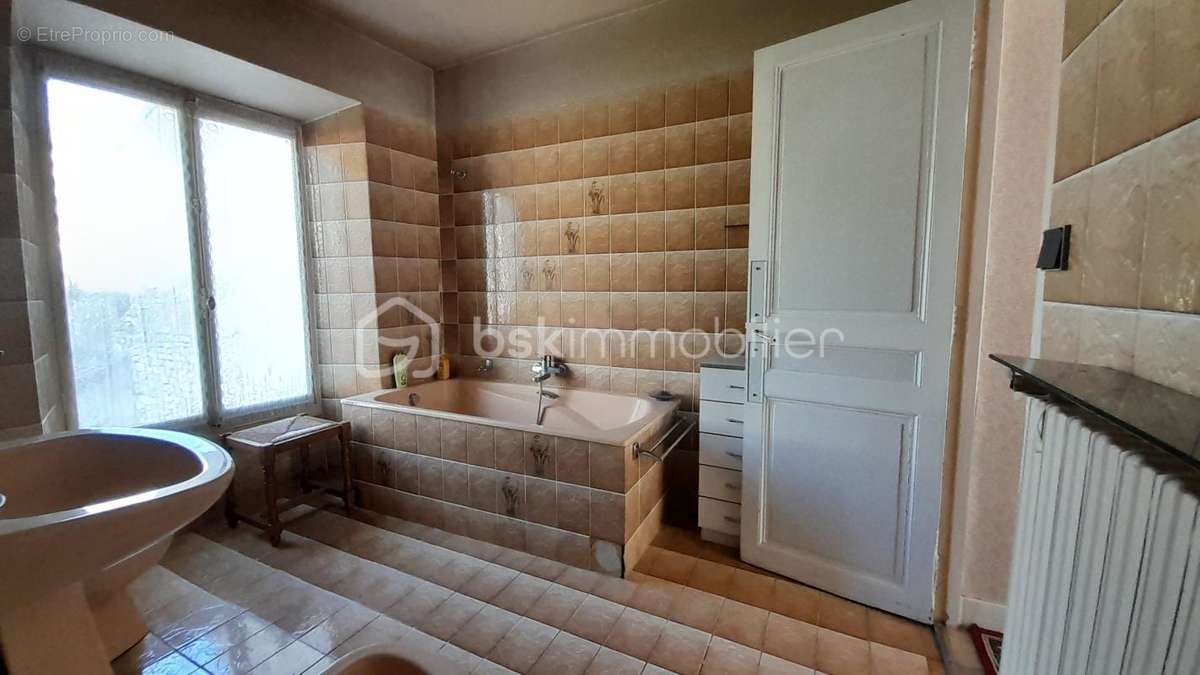 Maison à ETAMPES