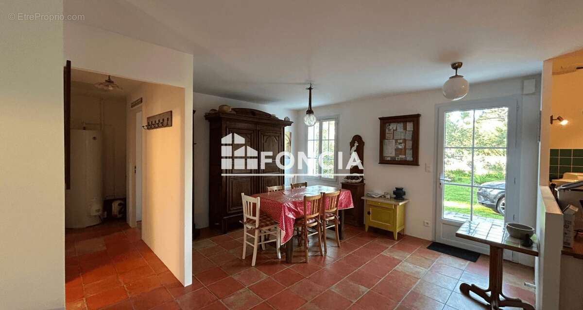 Maison à L&#039;EPINE