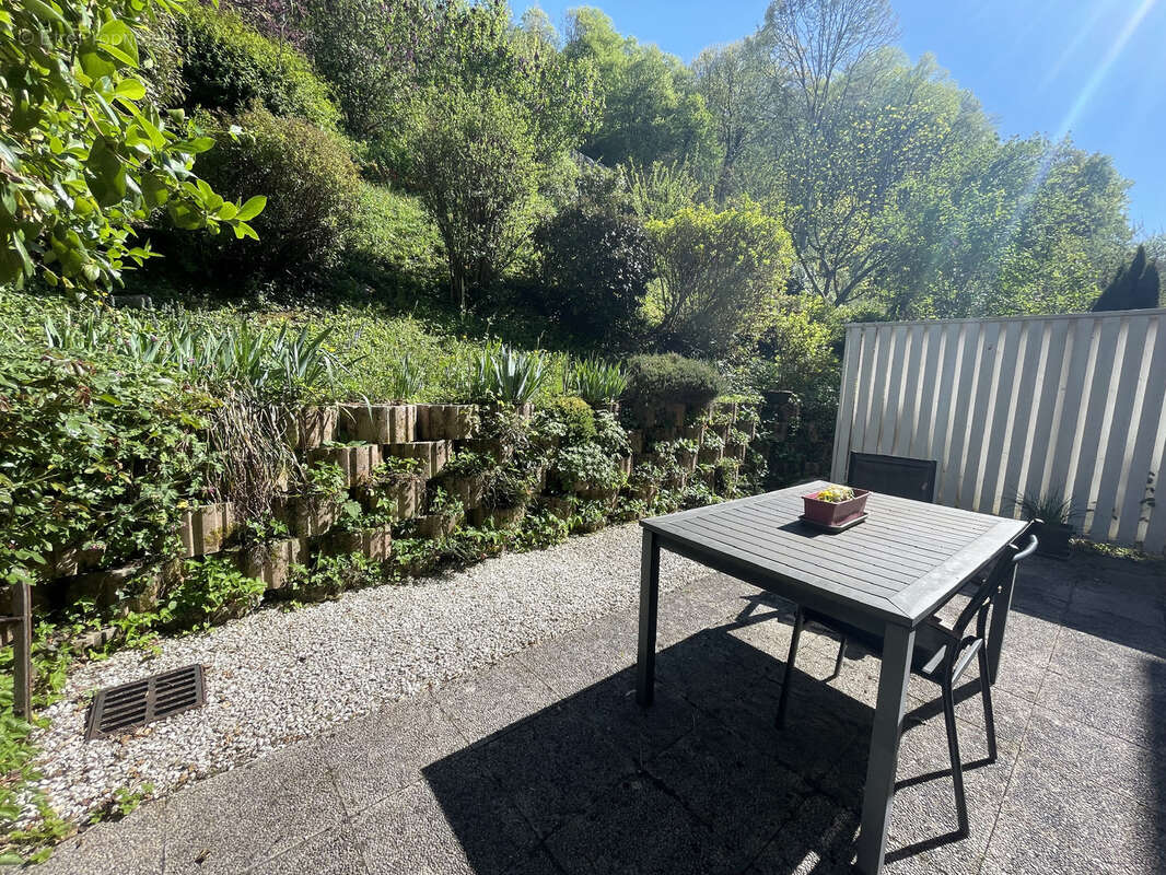Appartement à GIERES