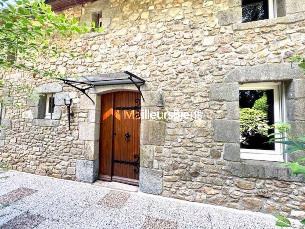 Maison à PLOUAGAT