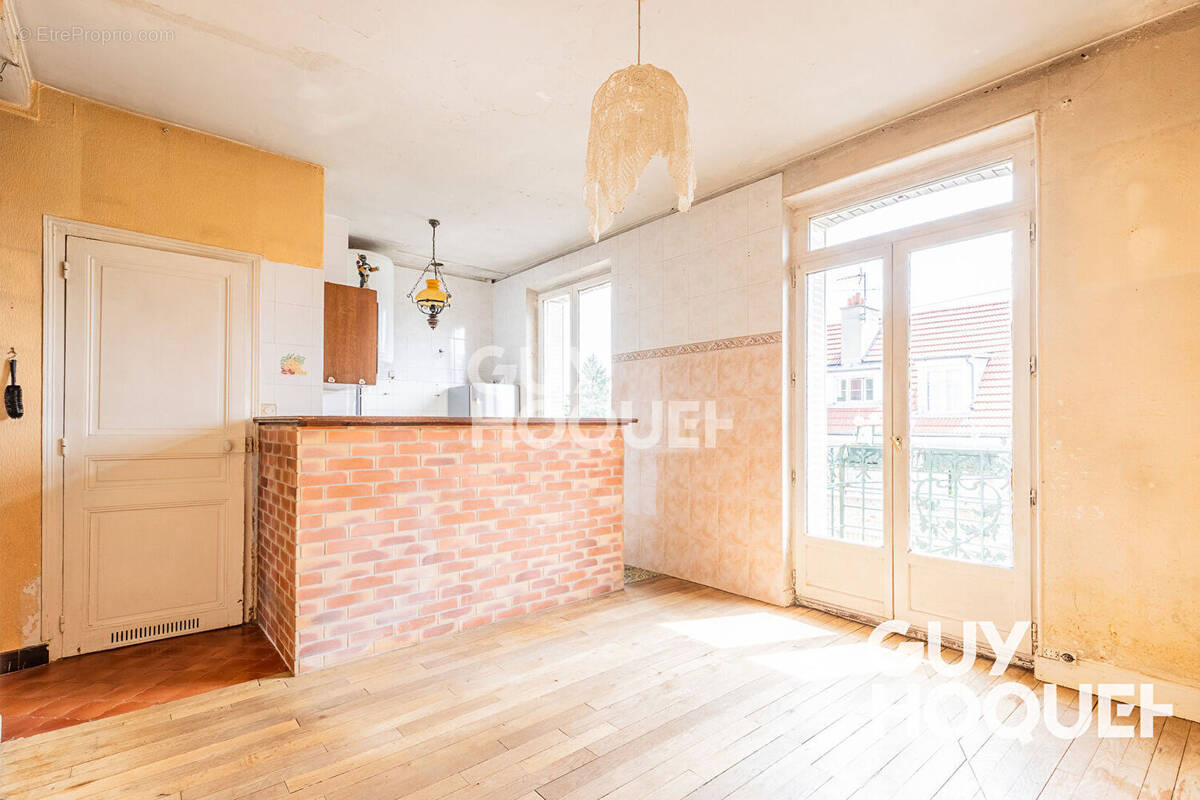 Appartement à ATHIS-MONS