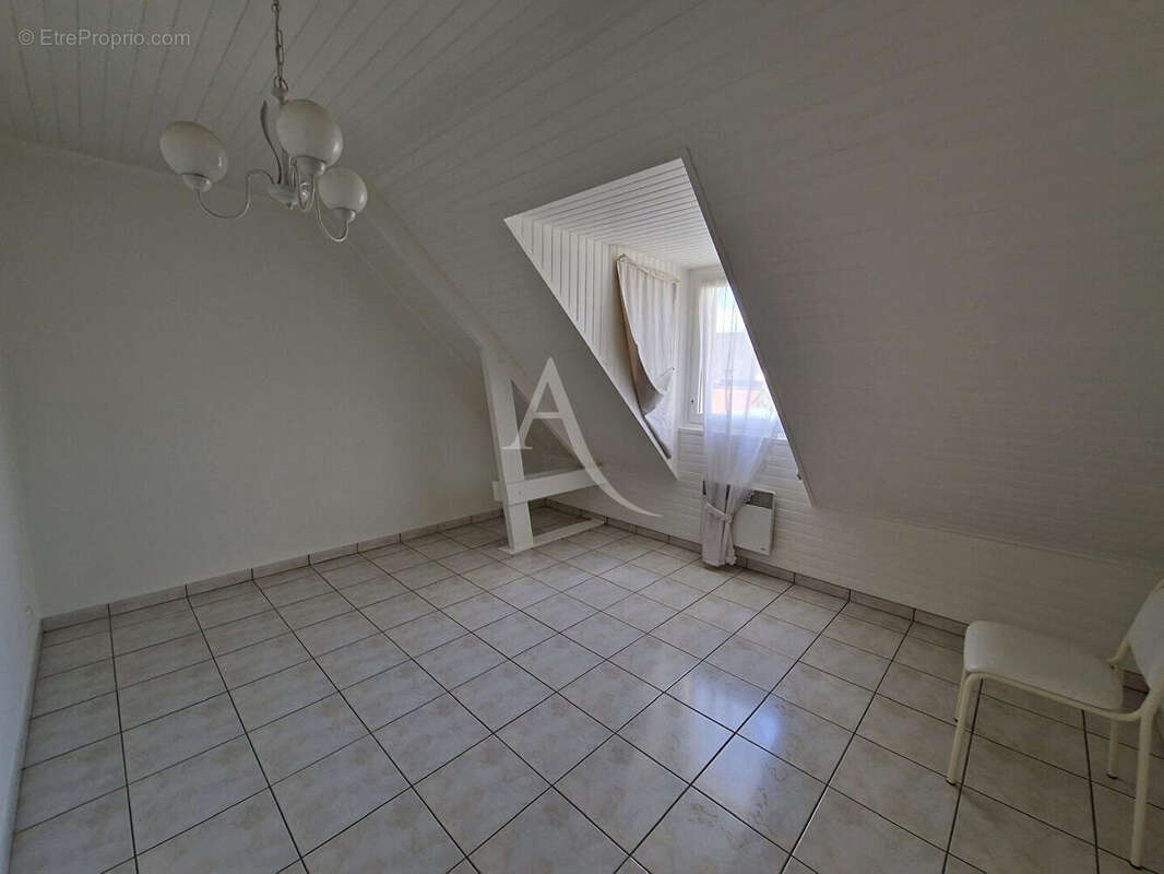 Maison à SAINT-BARTHELEMY-D&#039;ANJOU