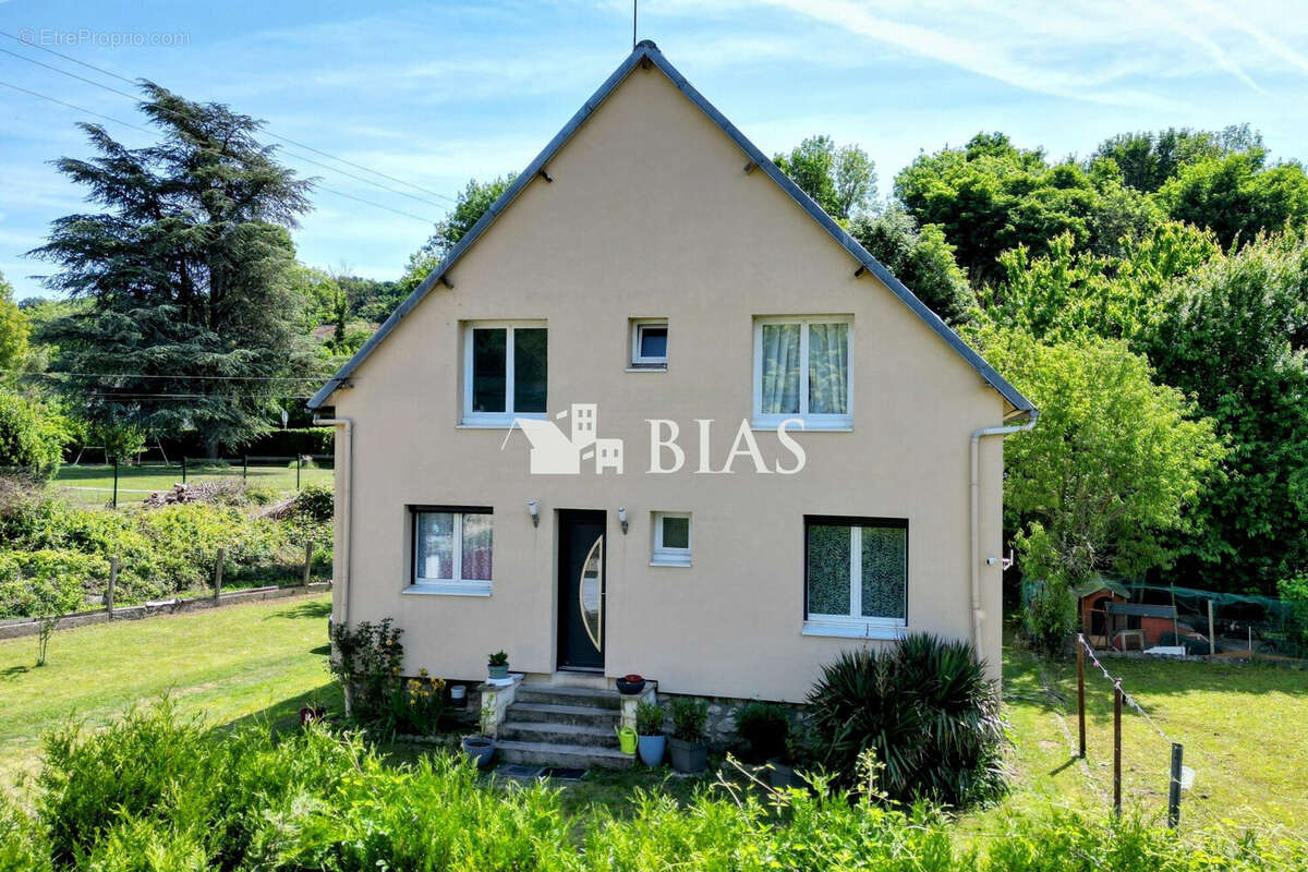 Maison à FLEURY-SUR-ANDELLE