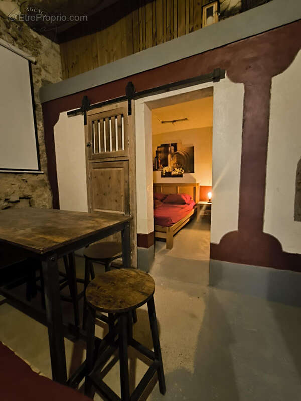 Maison à CORNEILHAN