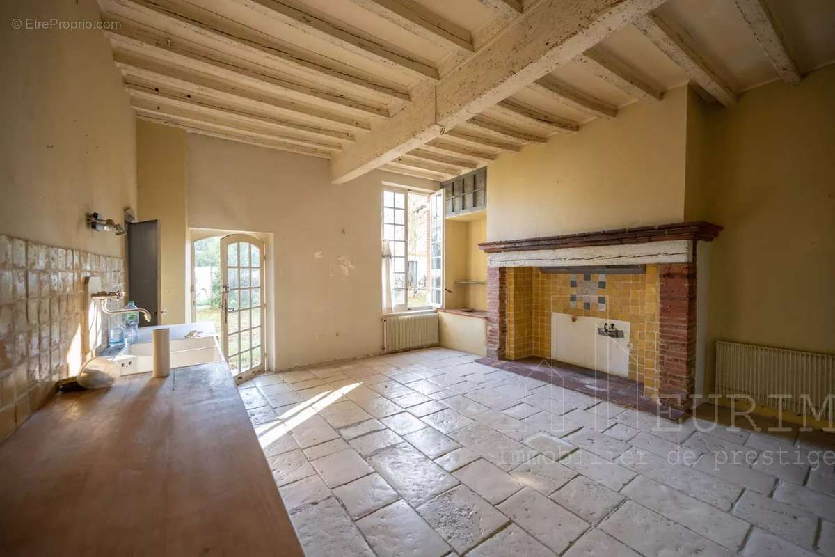 Maison à AUSSONNE
