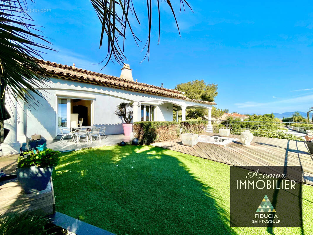 Maison à FREJUS