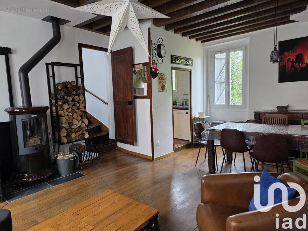 Photo 1 - Maison à CLAYE-SOUILLY