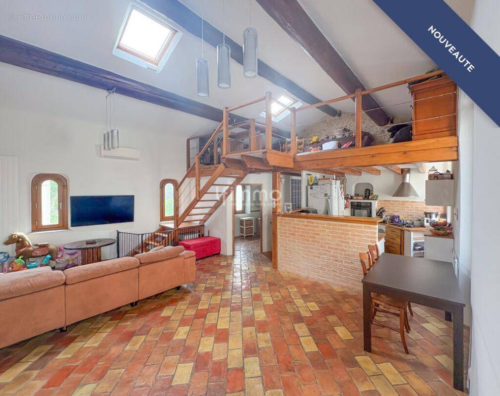 Maison à MARSEILLE-9E