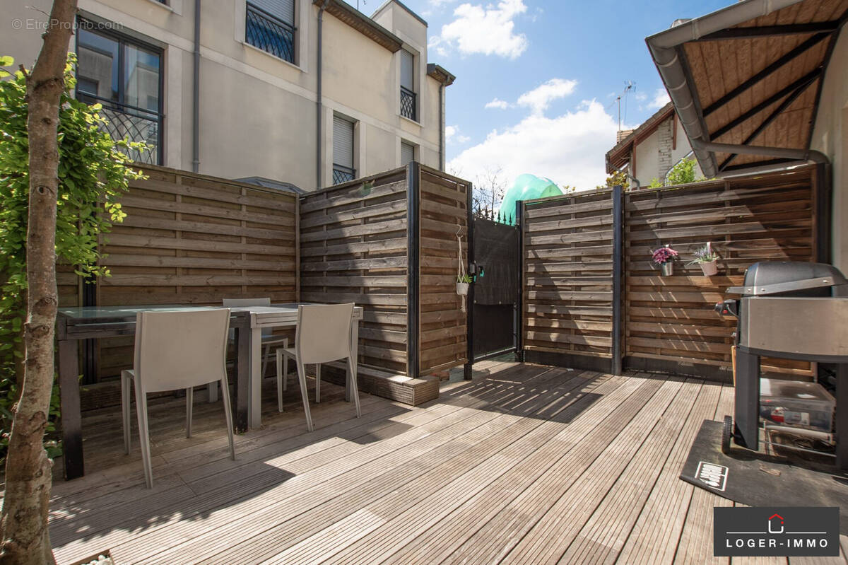 Appartement à NOGENT-SUR-MARNE