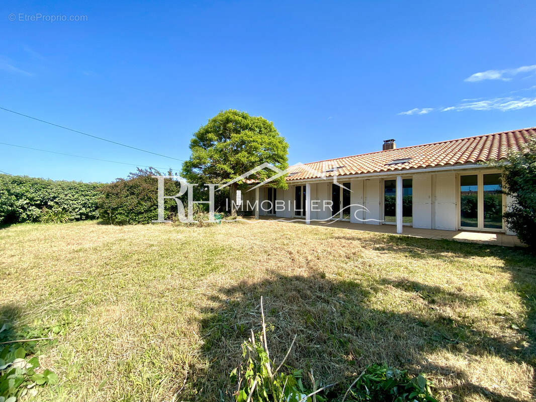 Maison à BREM-SUR-MER