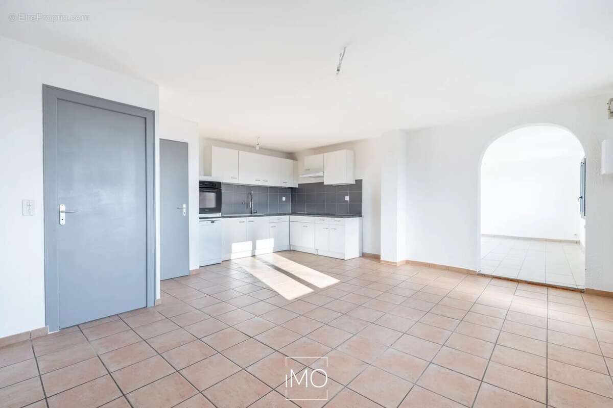 Appartement à LUCENAY