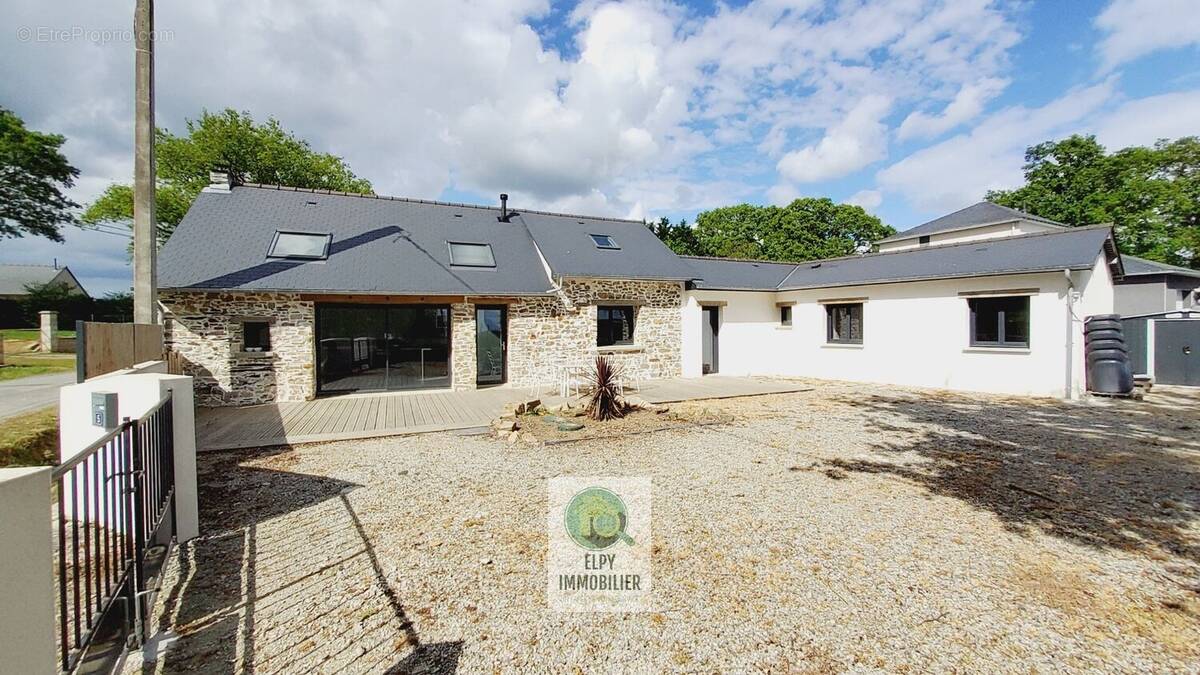 Maison à BAIN-DE-BRETAGNE