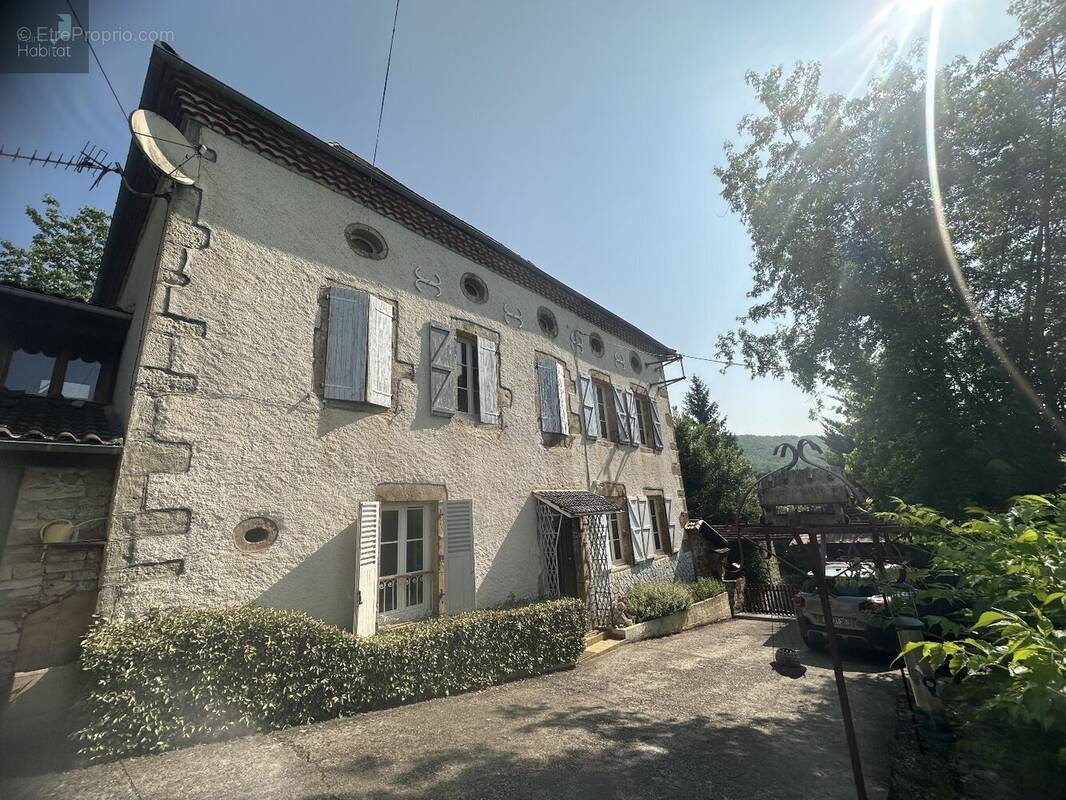 Maison à FIGEAC