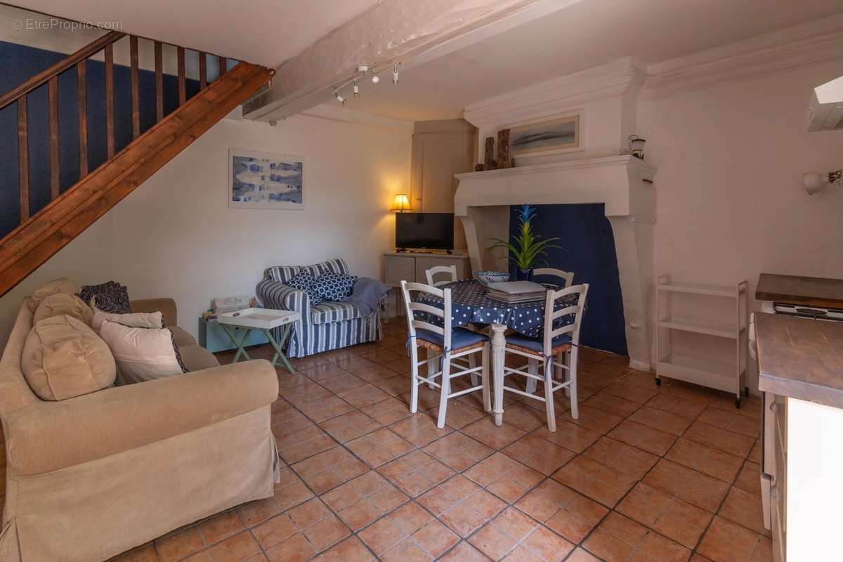 Maison à ROUILLAC