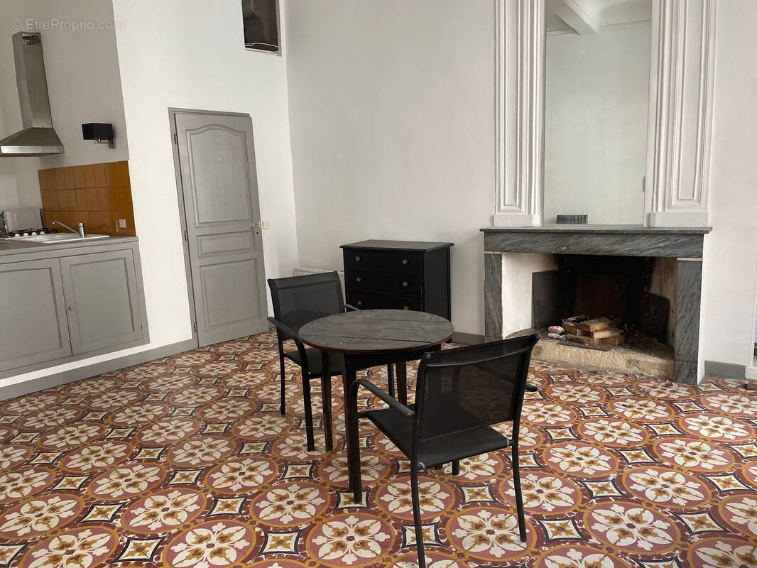 Appartement à UZES
